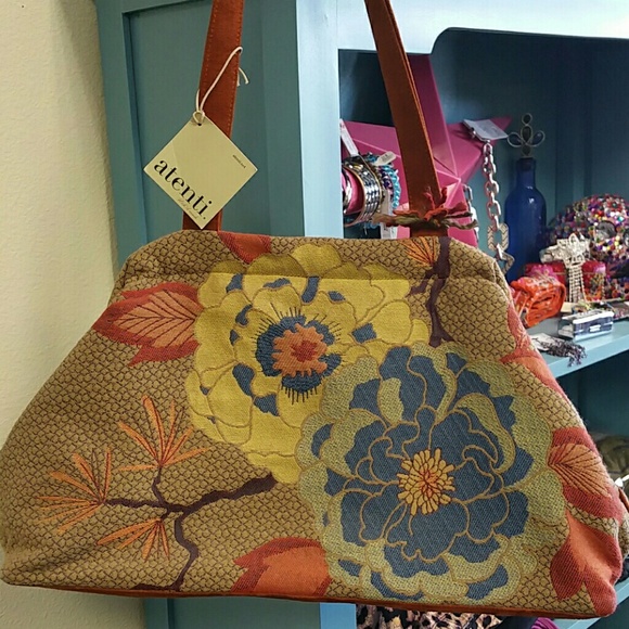 Purse