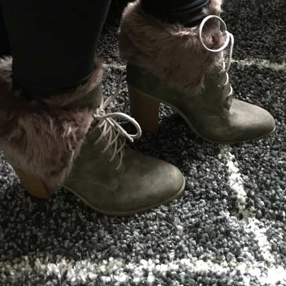 Army green booties with fur and wooden heel