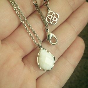 Ivory/white gold Kendra Scott necklace!