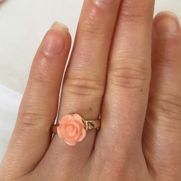 Freebie Feminine Rings - Picture 2 of 4