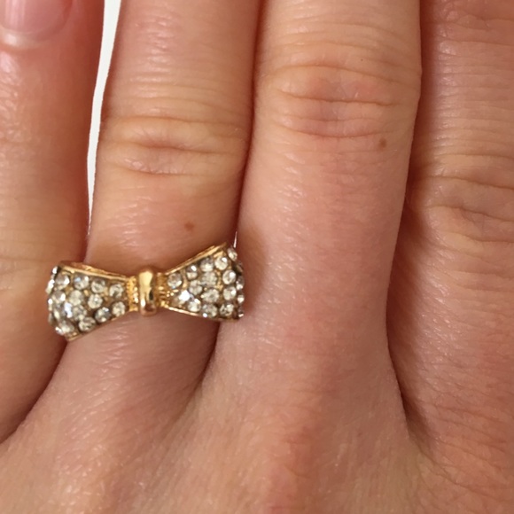 Freebie Feminine Rings - Picture 3 of 4