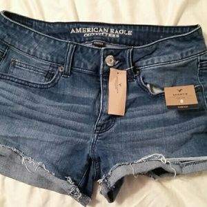 American eagle shorts size 8