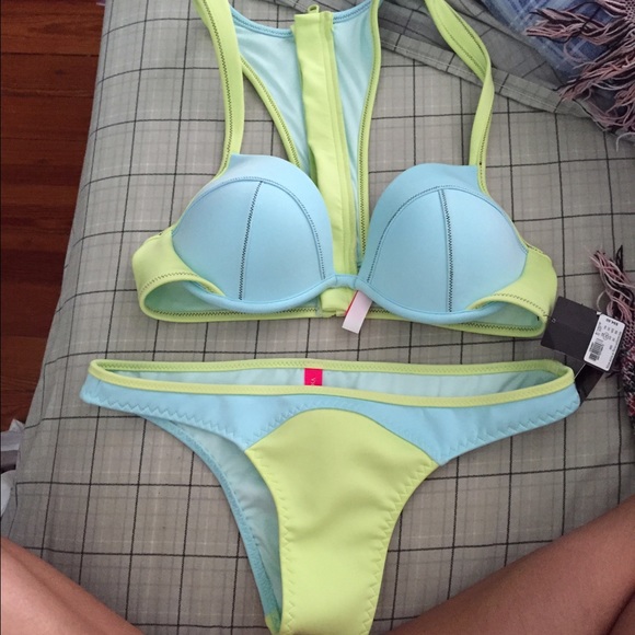 SOLD NWT Victoria's Secret bathing suit
