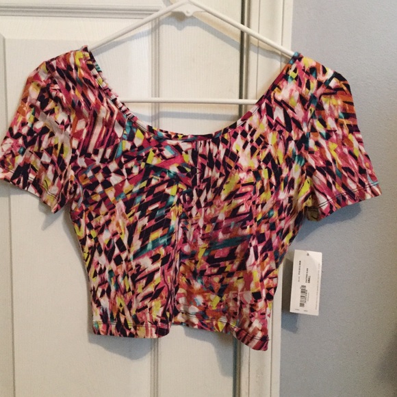 Decree crop top