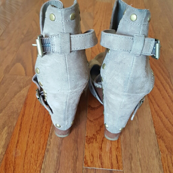 Ash Wedges - Picture 3 of 3
