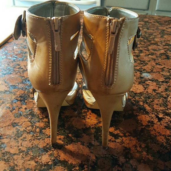 Nude Strappy Heels - Picture 3 of 4