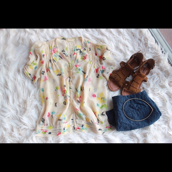 Pins and Needles Floral Blouse