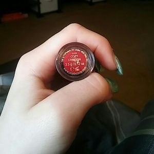 Pop bright red lipstick