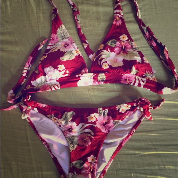 Hawaiian Floral Bikini