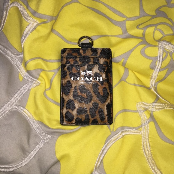 SOLD ON MERC-Coach Leopard/Cheetah Print ID Holder