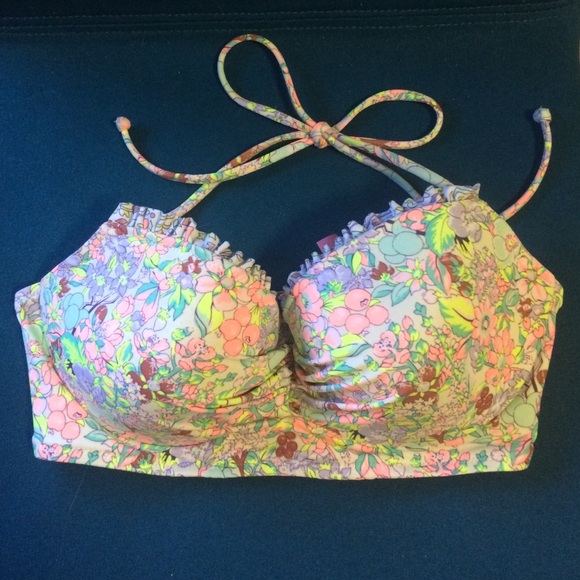 Bikini Swim Top 32D