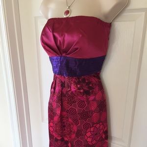 Sangria strapless dress