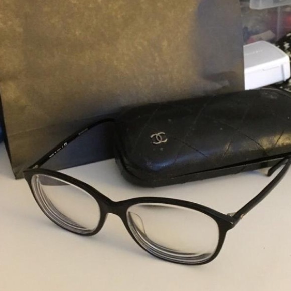 Chanel eye glasses - Picture 1 of 3