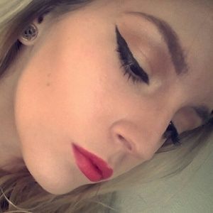 Meet your Posher, Shianne