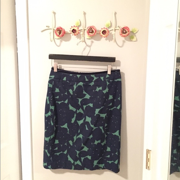 Flowery green and navy skirt