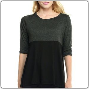 🆑 Closet clear out! Color Block Top