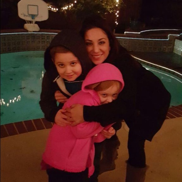 Meet your Posher, Amber - Picture 4 of 4