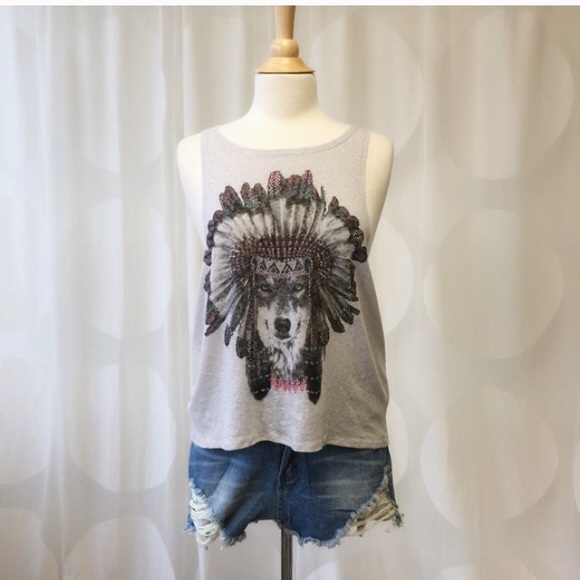 Wolf Graphic Tank 😍✌🏼️ONLY 2 LEFT
