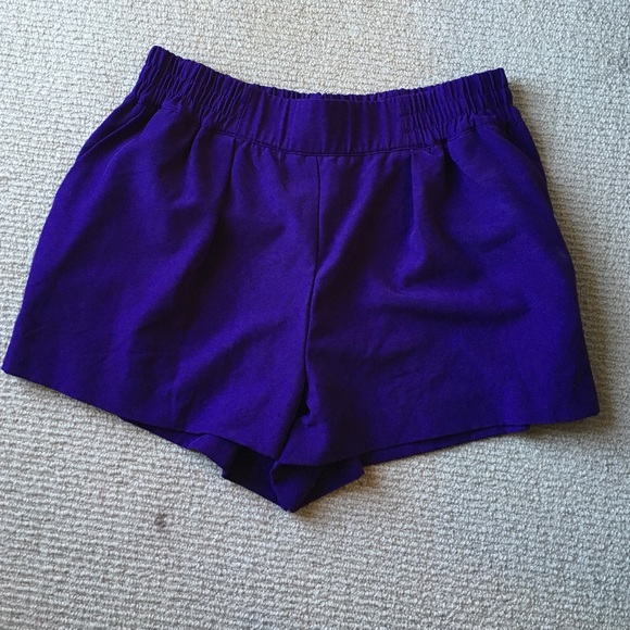 High waisted shorts - Picture 1 of 3