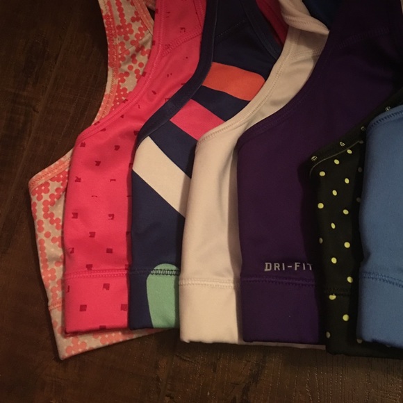 Nike Sports Bra Collection - Picture 4 of 4