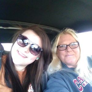 Meet your Posher, Sheri