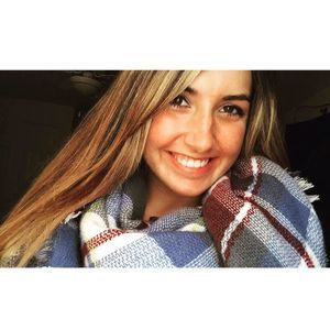 Meet your Posher, Mariah