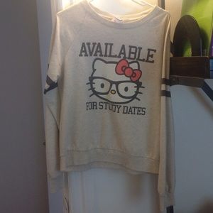 Forever 21 (Hello kitty) lightweight crew neck