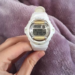 Baby G shock by Casio white watch