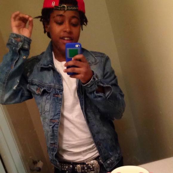 Meet your Posher, Kaay