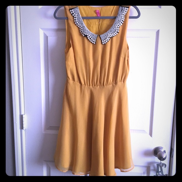 Yellow Dress with Beaded Collar - Picture 1 of 2