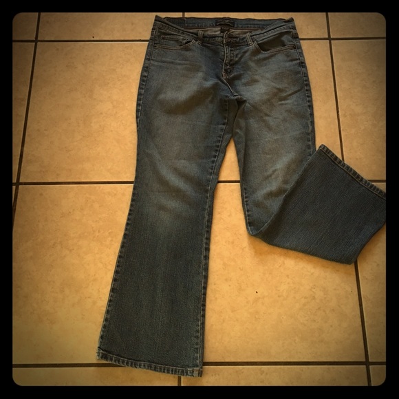 Jeans - Picture 1 of 1