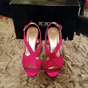 NWB pink strappy heels, size 9