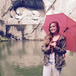 Meet your Posher, Amanda