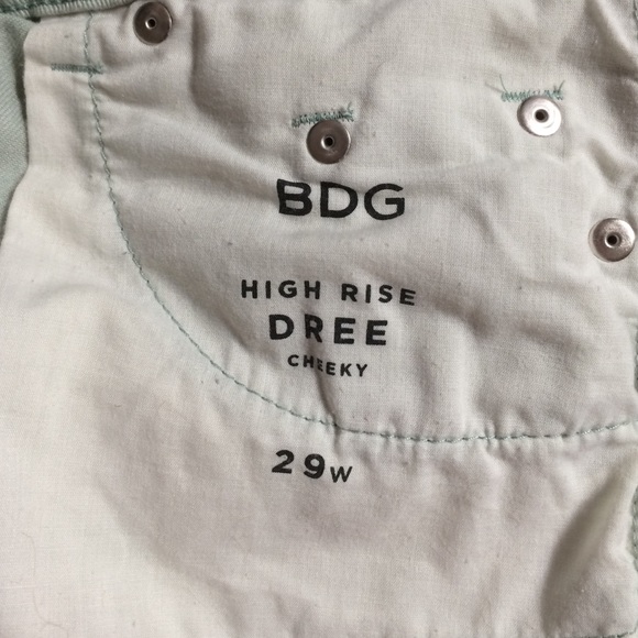 Mint BDG high waist shorts - Picture 3 of 3