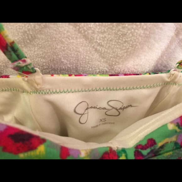 Floral top - Picture 4 of 4