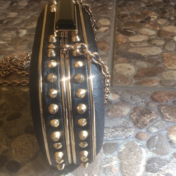 SOLD - Picture 2 of 4