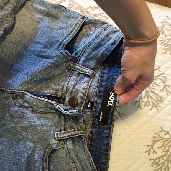 Shorts - Picture 2 of 3