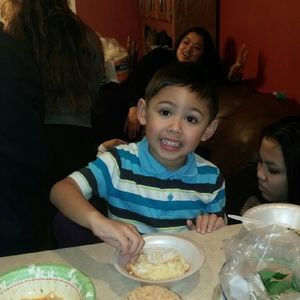 Meet your Posher, Yoeun