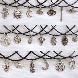 Arrow Choker Necklace