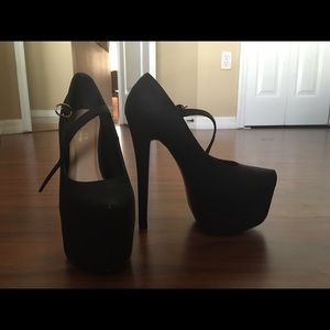 Black heels