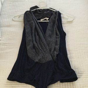Sleeveless body suit