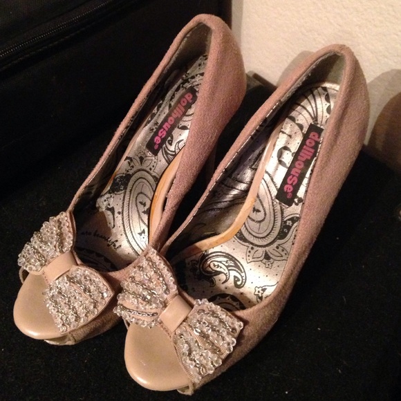 Dollhouse Nude, Suede, Open Toe, Beaded Bow, Pump,