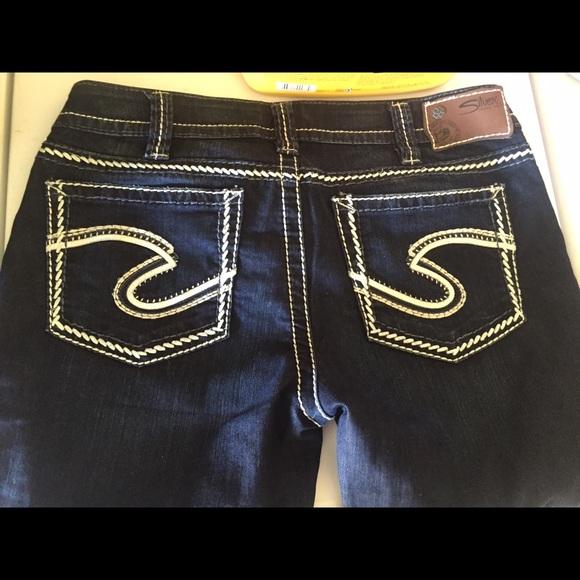 Like NEW Silver bootcut
