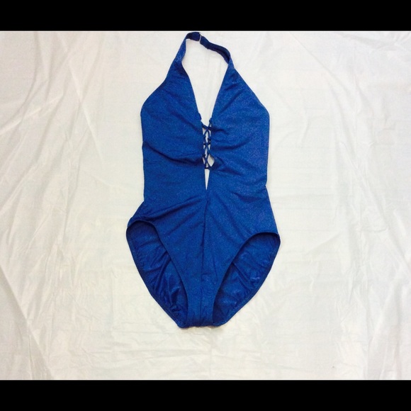 One piece bathing suit
