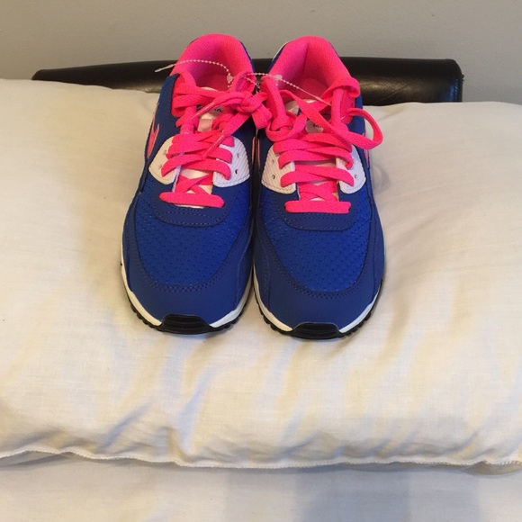 Nike Air Max 90 - Picture 2 of 4