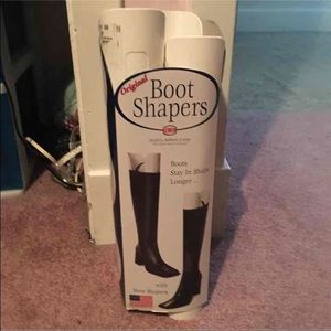 Boot shaper