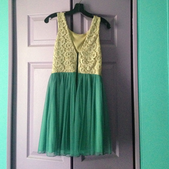 Homecoming/prom formal dress - Picture 2 of 3