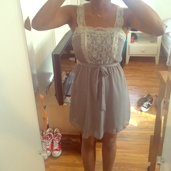 Gray lace & chiffon dress