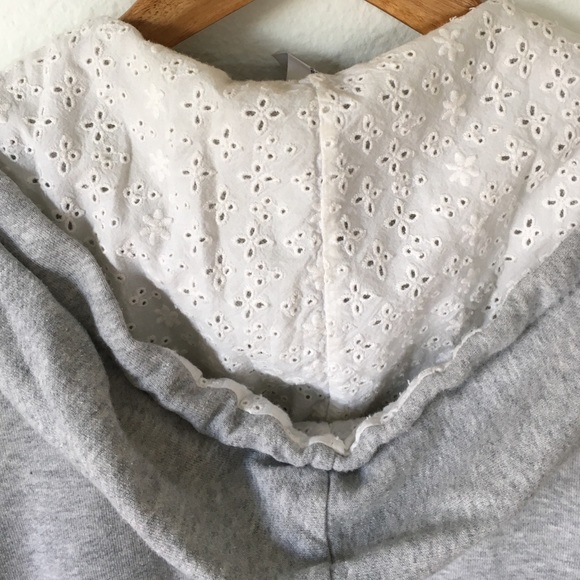 DONATED - Picture 4 of 4