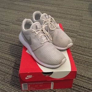 Women's Nike Roshe Run